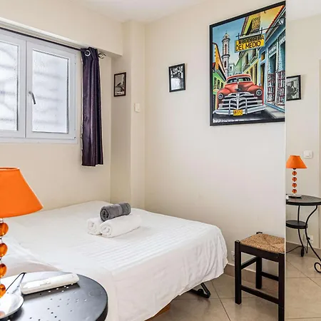 L'esprit Croisette Avec Balcon A Cote Du Martinez Apartmán