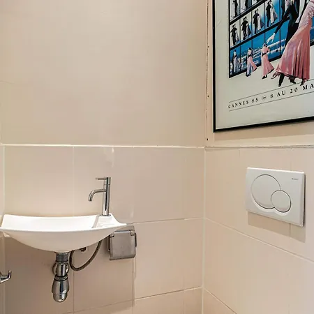 L'esprit Croisette Avec Balcon A Cote Du Martinez * Κάννες