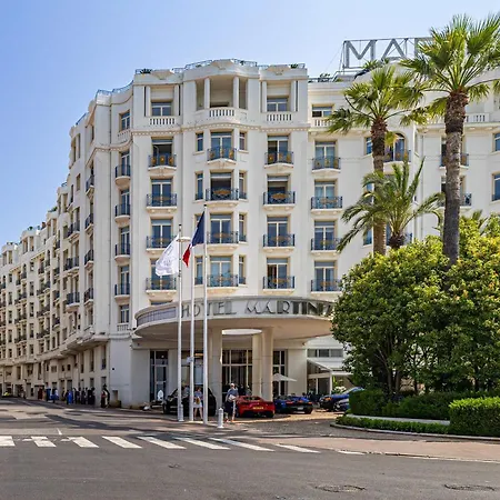 L'esprit Croisette Avec Balcon à Cote Du Martinez Cannes